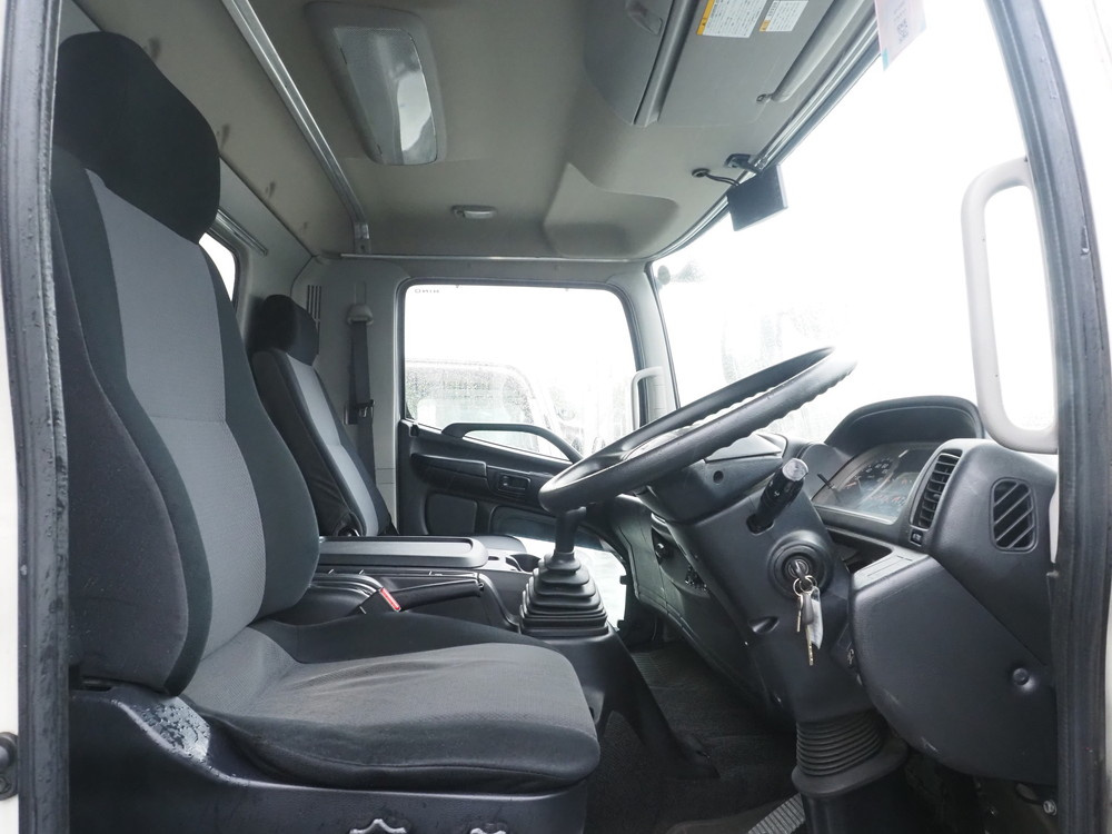 日野 レンジャープロ バン車 中型 TKG-FC9JKAA 年式 H26[写真19]