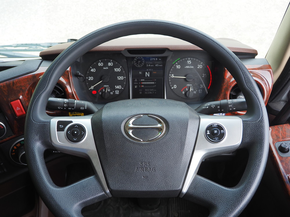 日野 プロフィア ウイング車 大型 2DG-FW1AHG 年式 H30[写真29]