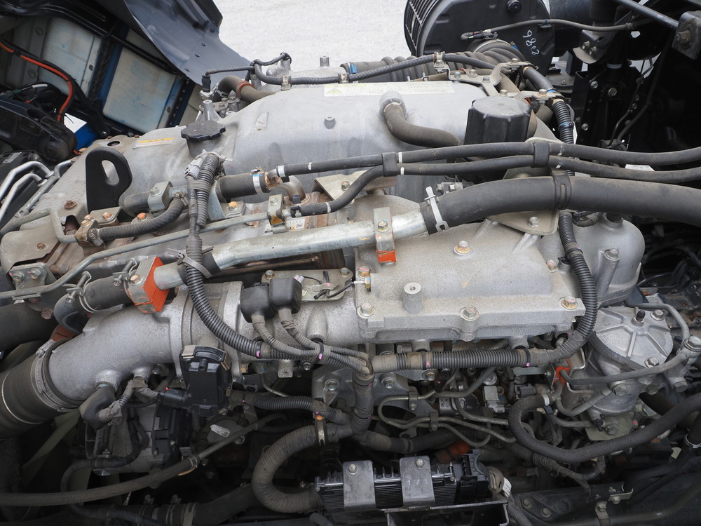 いすゞ ギガ ウイング車 大型 2PG-CYJ77C 年式 H29[写真44]