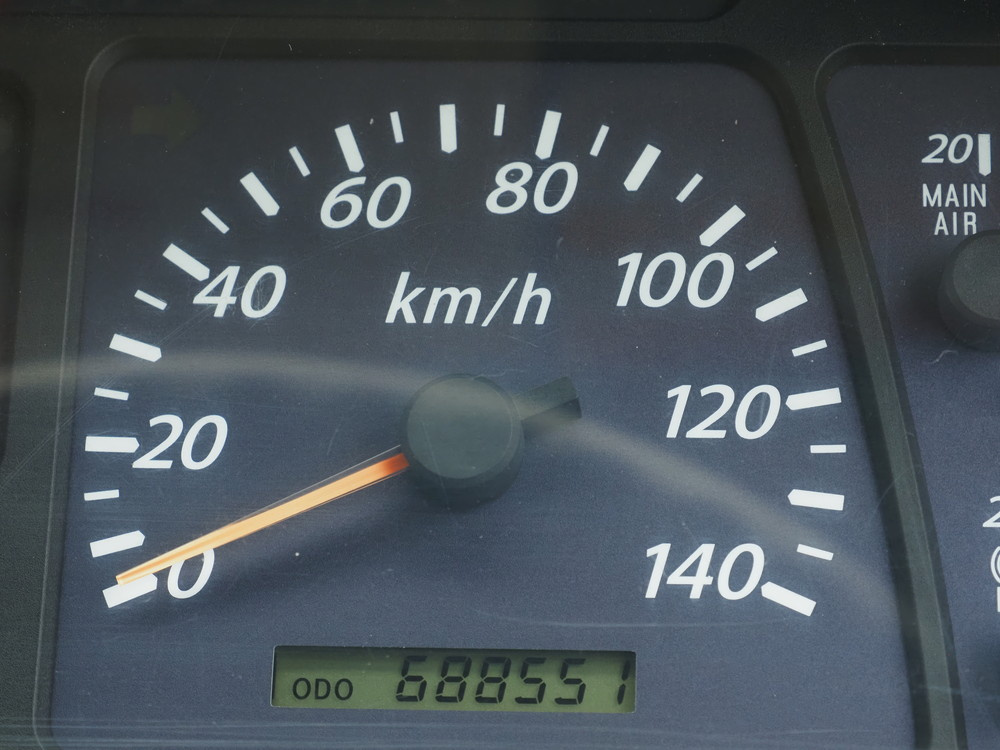 いすゞ ギガ ウイング車 大型 QKG-CYJ77A 年式 H28[写真29]