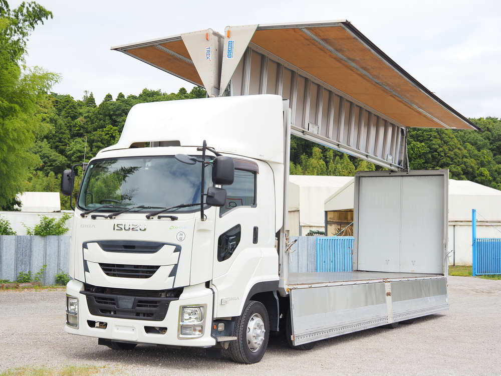 いすゞ ギガ ウイング車 大型 QKG-CYJ77B 年式 H28[写真02]