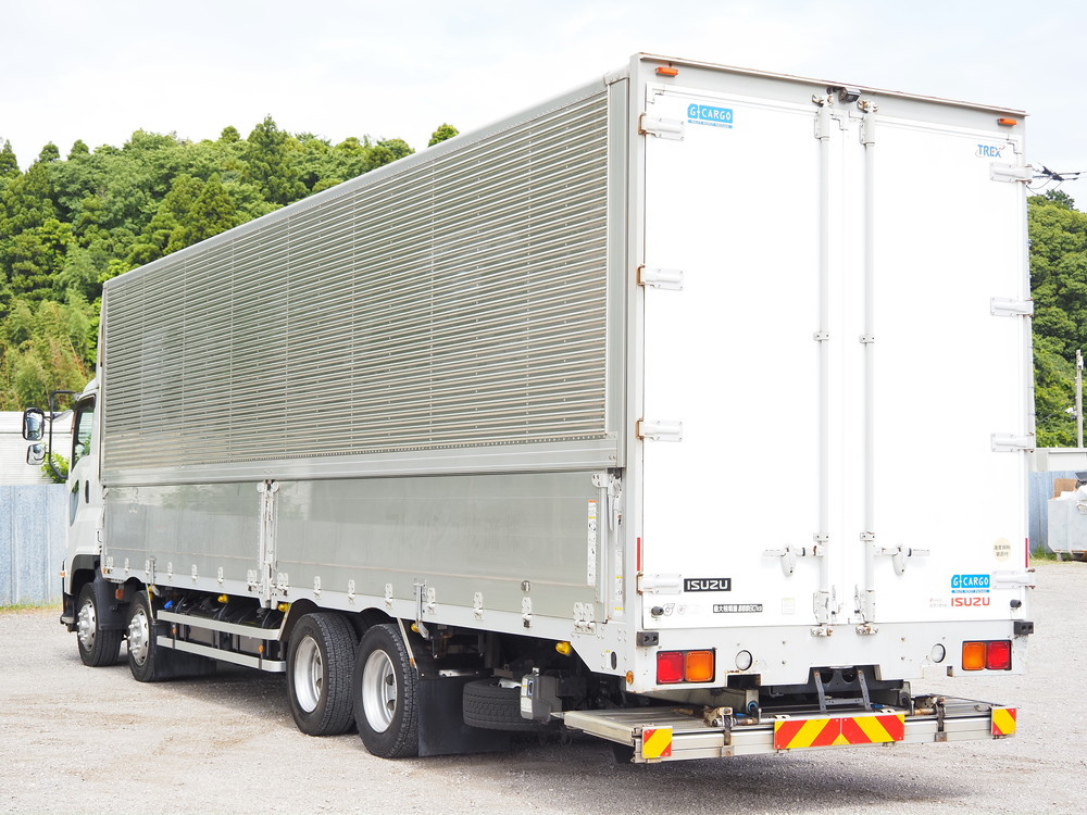 いすゞ ギガ ウイング車 大型 QKG-CYJ77B 年式 H28[写真06]