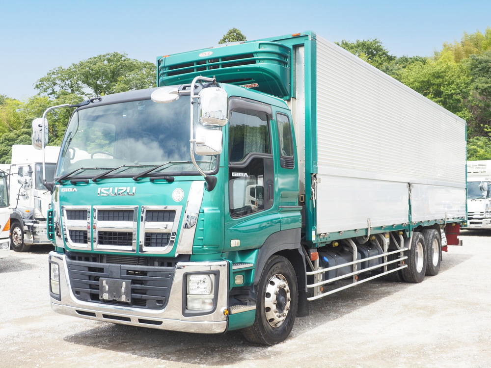 いすゞ ギガ 冷凍ウイング 大型 QKG-CYL77A 年式 H27[写真02]