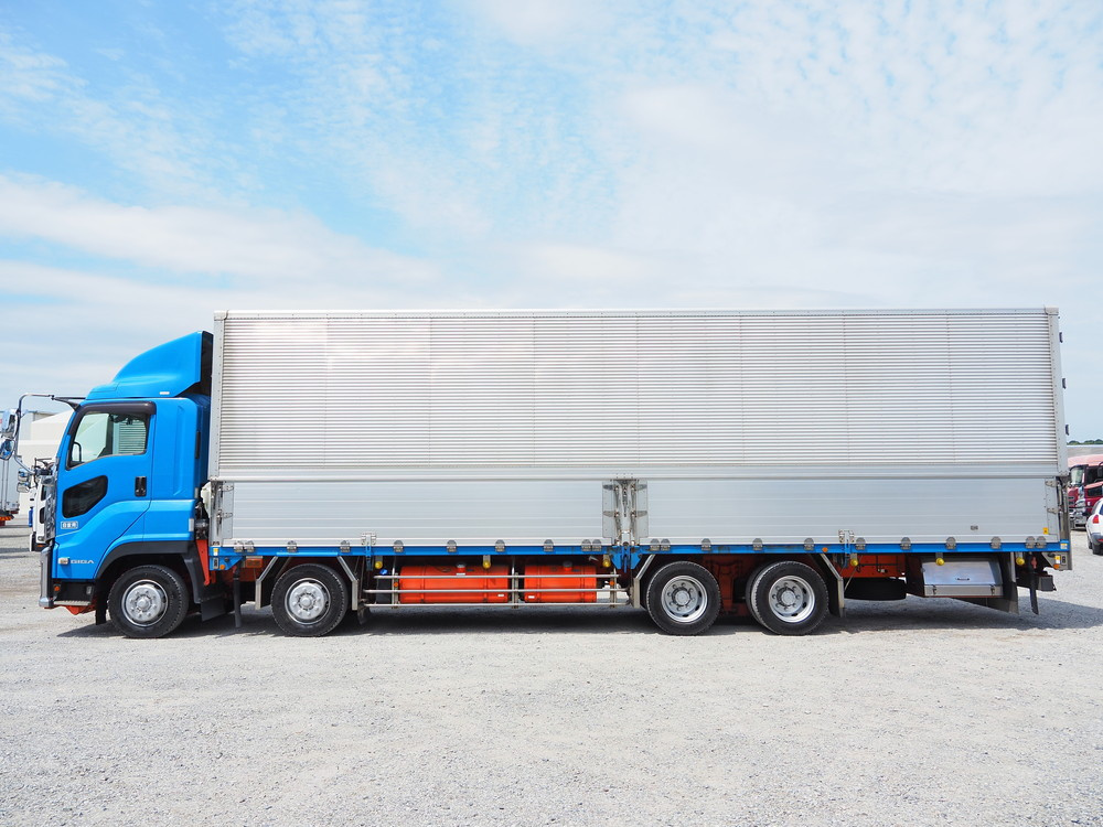 いすゞ ギガ ウイング車 大型 QPG-CYJ77B 年式 H28[写真15]