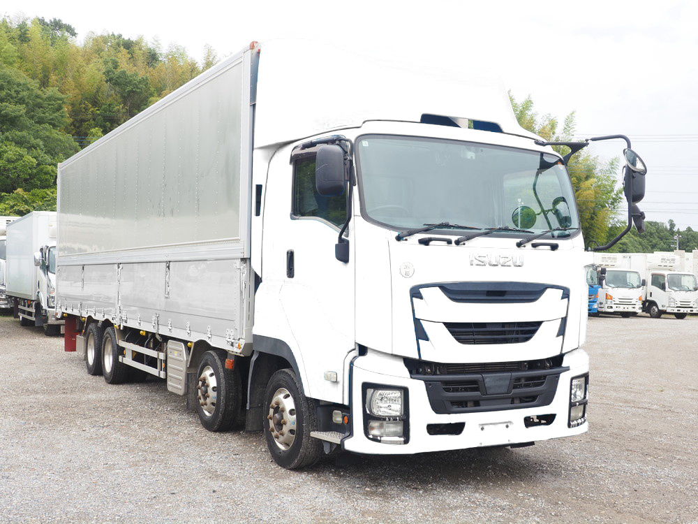 いすゞ ギガ ウイング車 大型 QKG-CYJ77B 年式 H28[写真04]