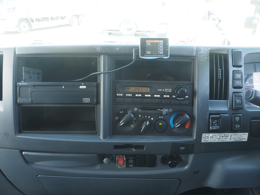 いすゞ フォワード ウイング車 中増t LKG-FTR90T2 年式 H24[写真31]