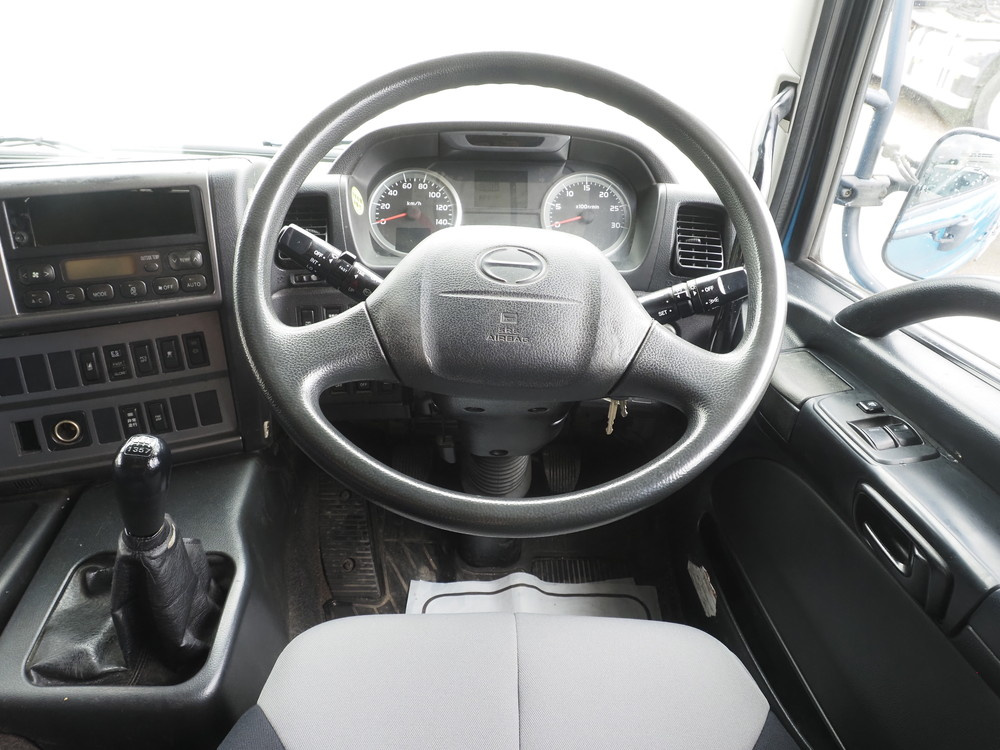 日野 プロフィア 平ボディ 大型 QPG-FR1EXEG 年式 H27[写真24]