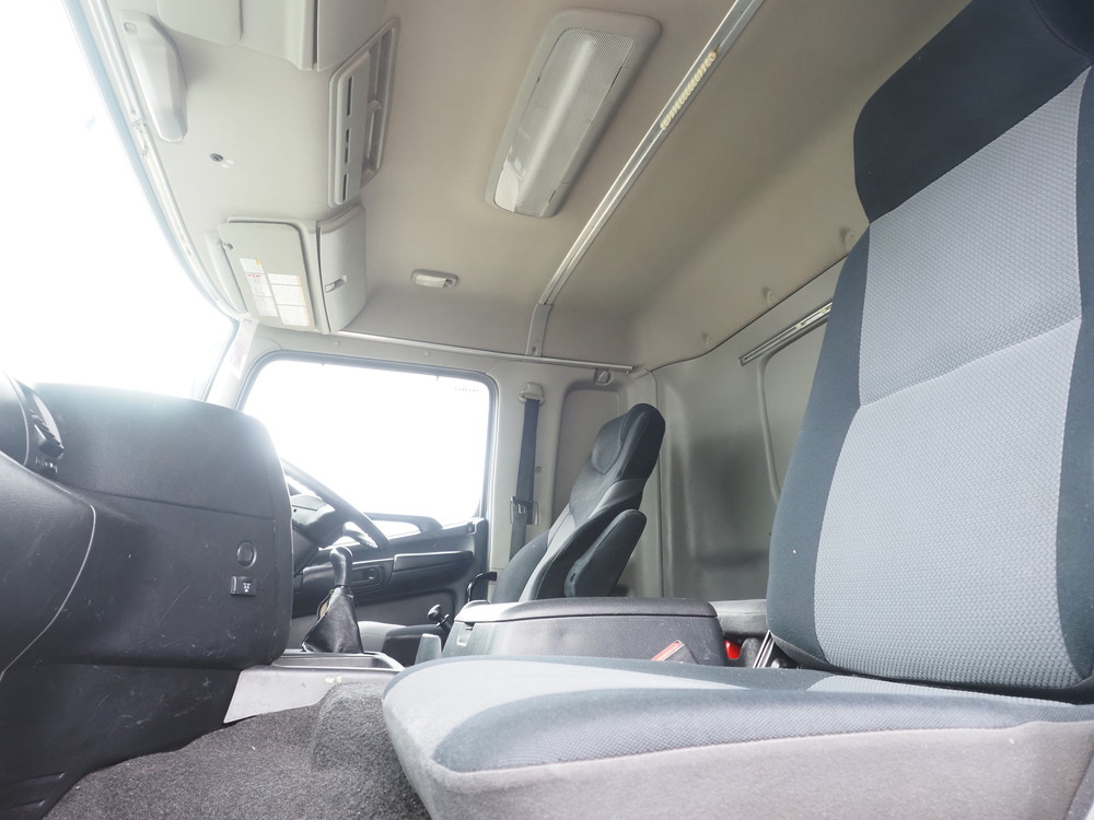 日野 プロフィア 平ボディ 大型 QPG-FR1EXEG 年式 H27[写真29]