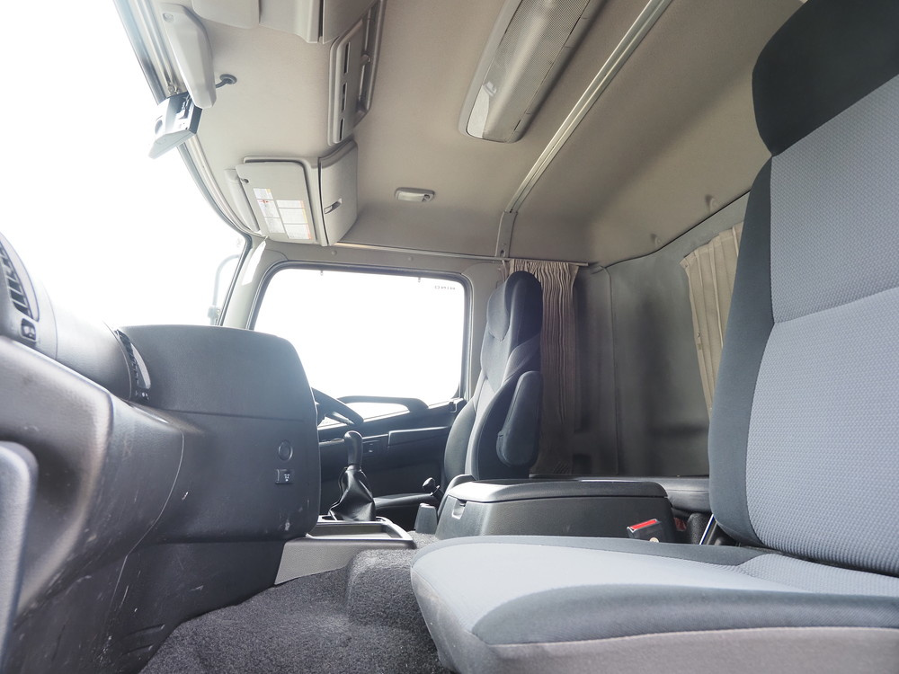 日野 プロフィア ウイング車 大型 QPG-FW1EXEG 年式 H28[写真40]