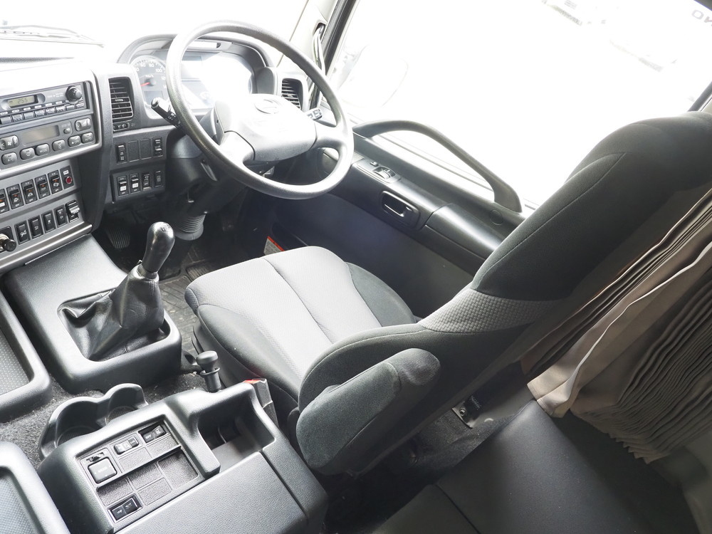 日野 プロフィア ウイング車 大型 QPG-FW1EXEG 年式 H28[写真34]
