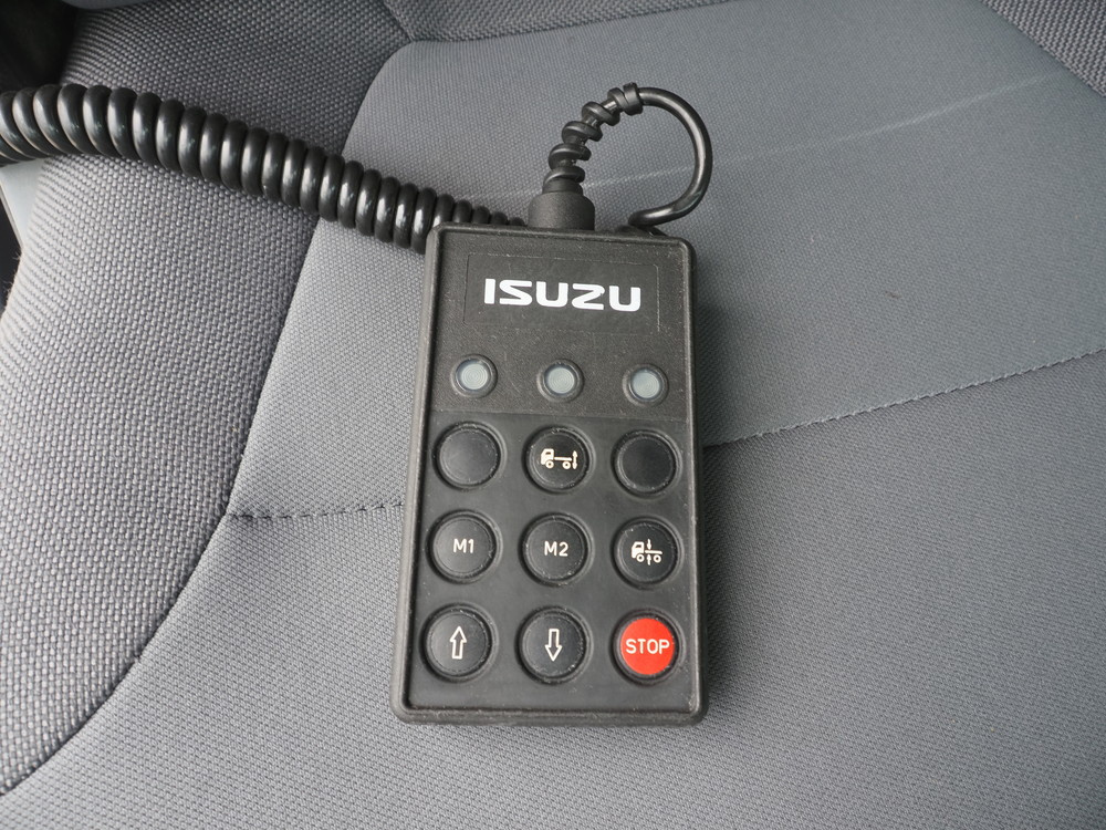 いすゞ フォワード ウイング車 中型 PDG-FRR34T2 年式 H21[写真38]