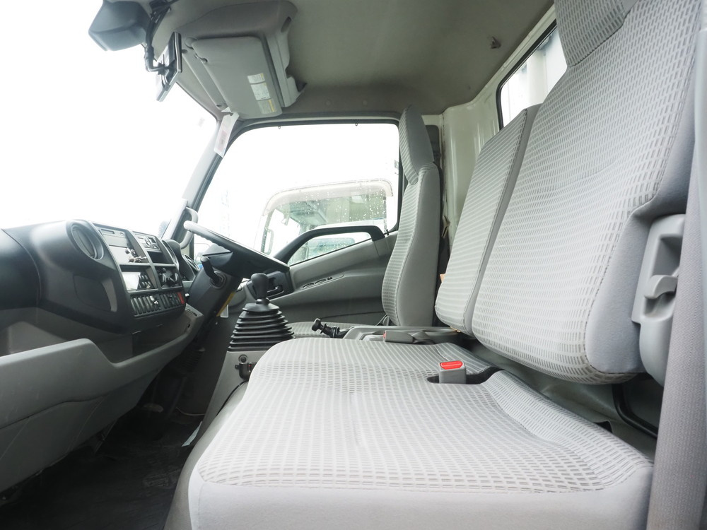 日野 デュトロ 冷凍バン 小型 TKG-XZU712M 年式 H30[写真29]