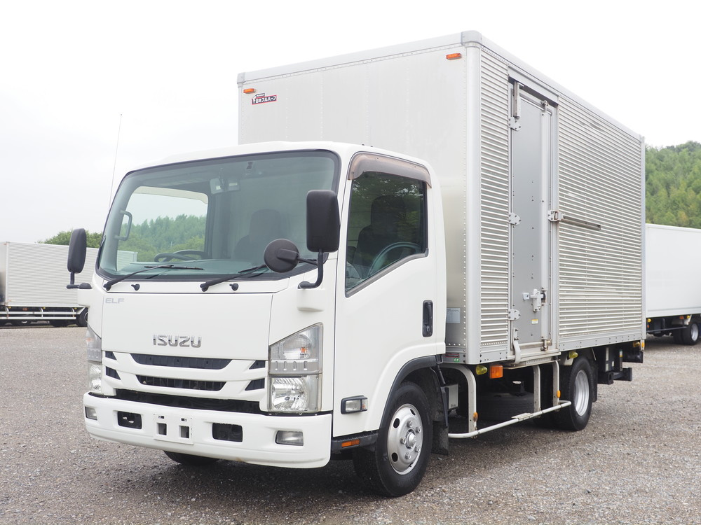 いすゞ エルフ バン車 小型 TRG-NPR85AN 年式 H27[写真01]