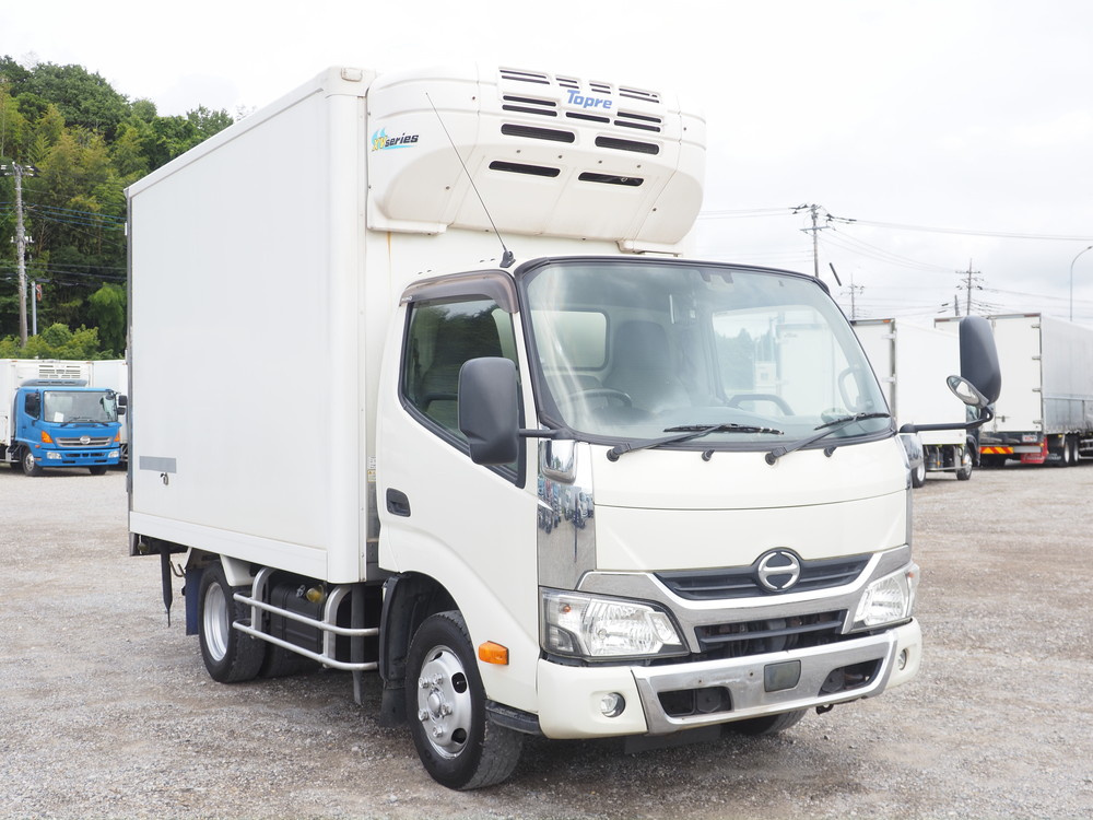 日野 デュトロ 冷凍バン 小型 TKG-XZU605M 年式 R1[写真03]