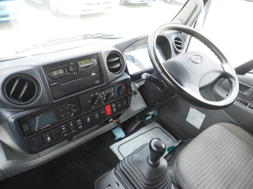 日野 デュトロ 冷凍バン 小型 TKG-XZU605M 年式 R1[写真19]