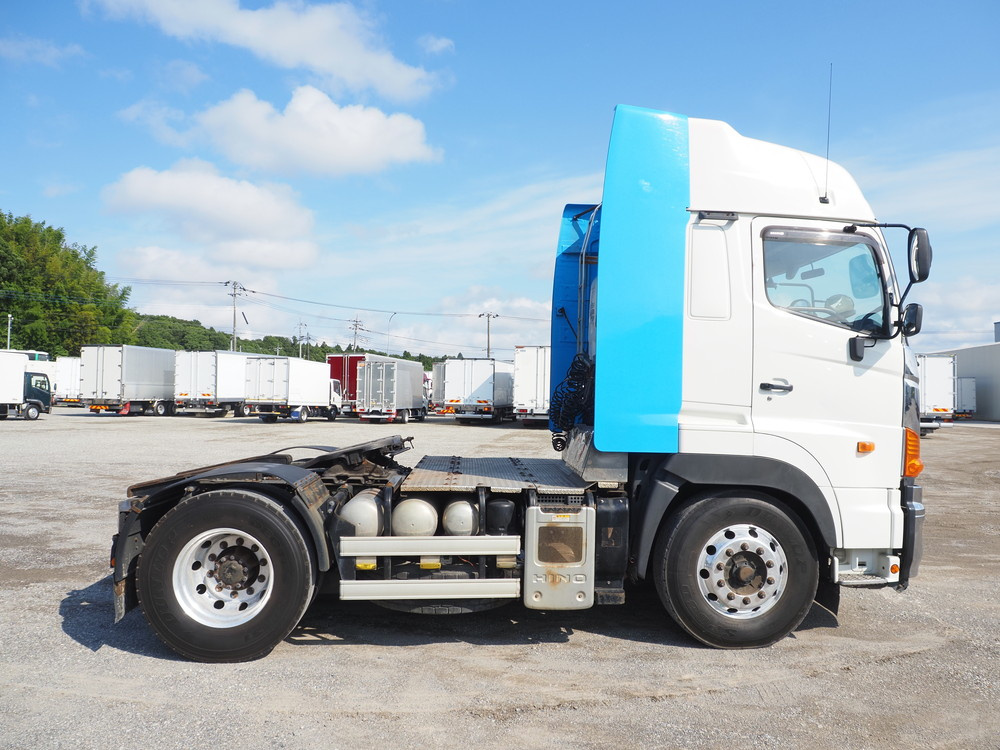 日野 プロフィア トラクタ 大型 QPG-SH1EDDG 年式 H26[写真08]