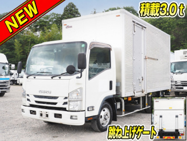 いすゞエルフバン小型TRG-NPR85AN年式H27