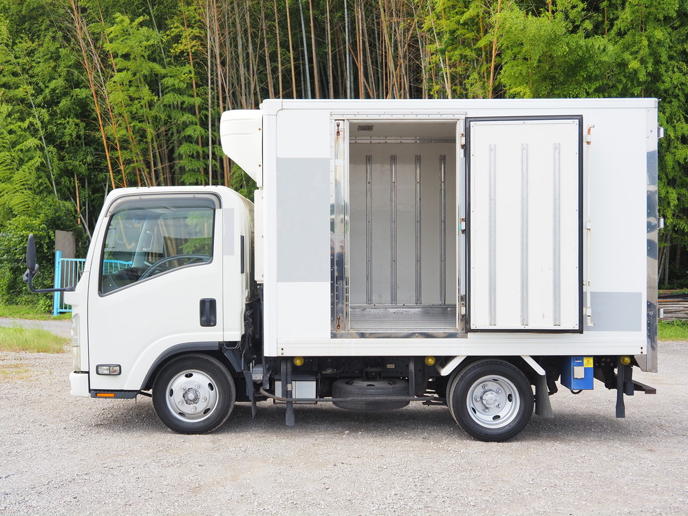 いすゞ エルフ 冷凍バン 小型 BKG-NMR85AN 年式 H21[写真15]