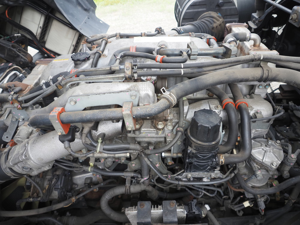 いすゞ ギガ ウイング車 大型 QKG-CYJ77B 年式 H29[写真32]