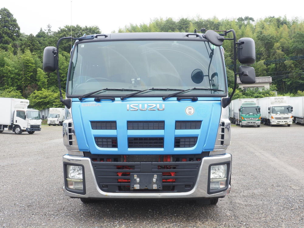 いすゞ ギガ 平ボディ 大型 QKG-CYJ77A 年式 H27[写真03]