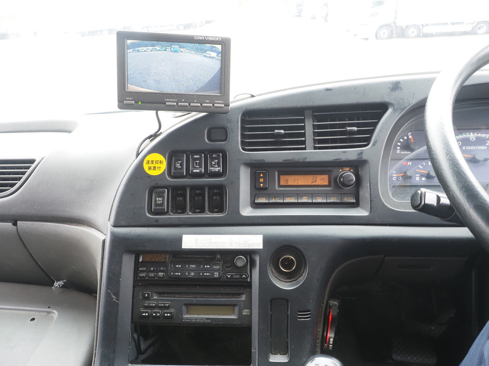 いすゞ ギガ 平ボディ 大型 QKG-CYJ77A 年式 H27[写真23]