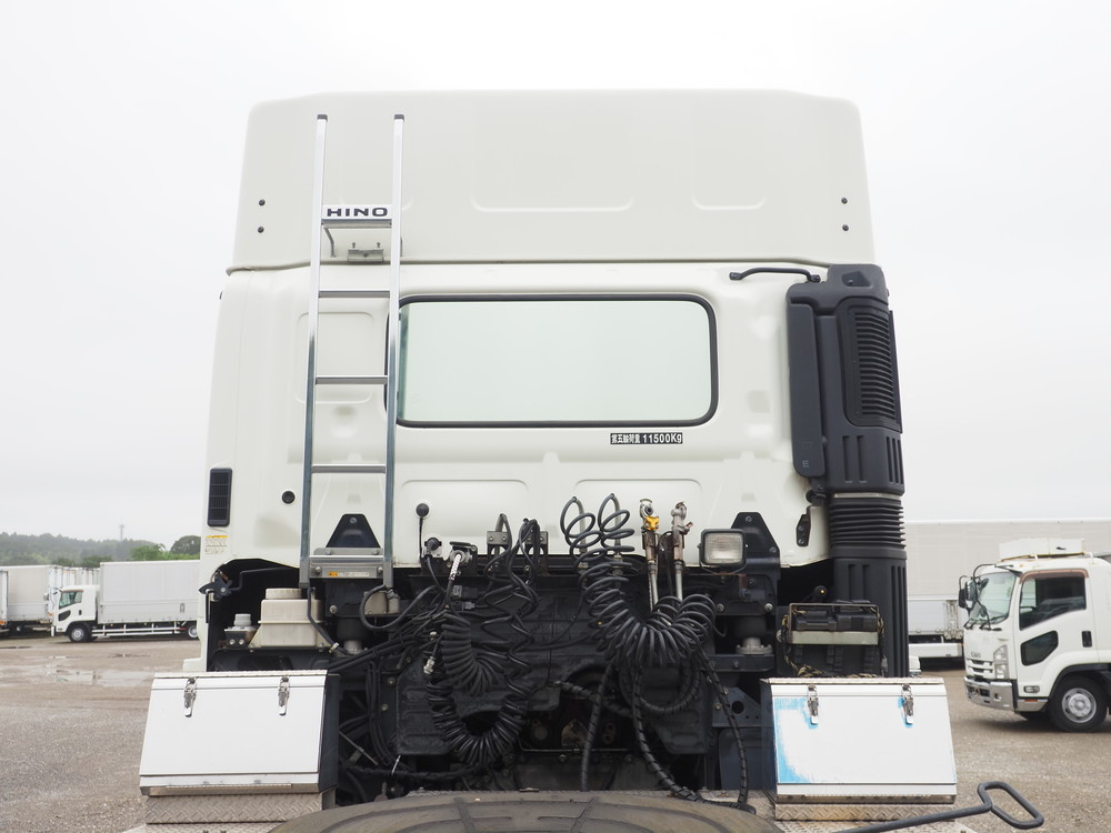 日野 プロフィア トラクタ 大型 QPG-SH1EDDG 年式 H28[写真18]