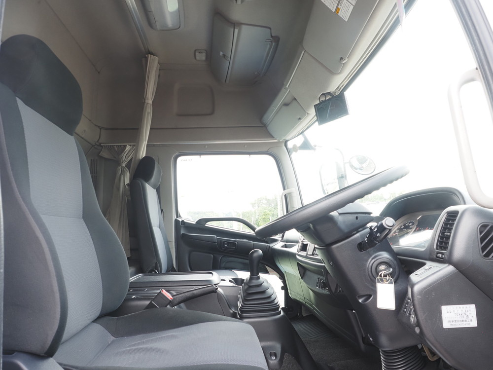 日野 レンジャープロ ウイング車 中型 TPG-FD7JLAG 年式 H28[写真30]