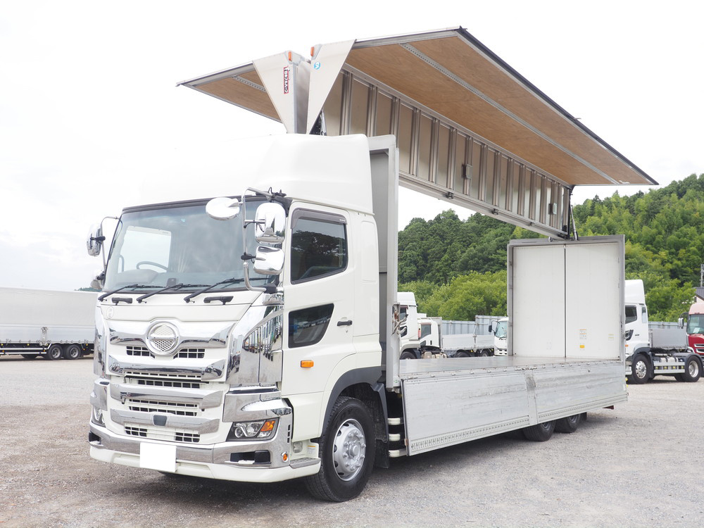 日野 プロフィア ウイング車 大型 2DG-FR1AHG 年式 R2[写真02]