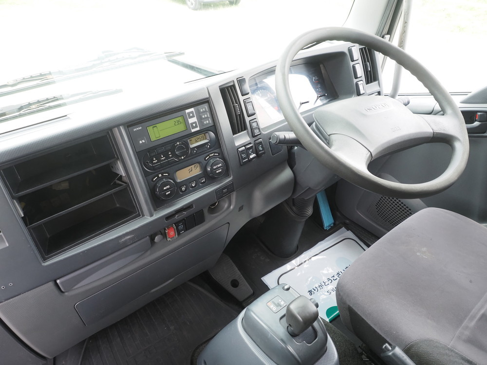 いすゞ フォワード 冷凍バン 中増t SKG-FSR90T2 年式 H28[写真27]