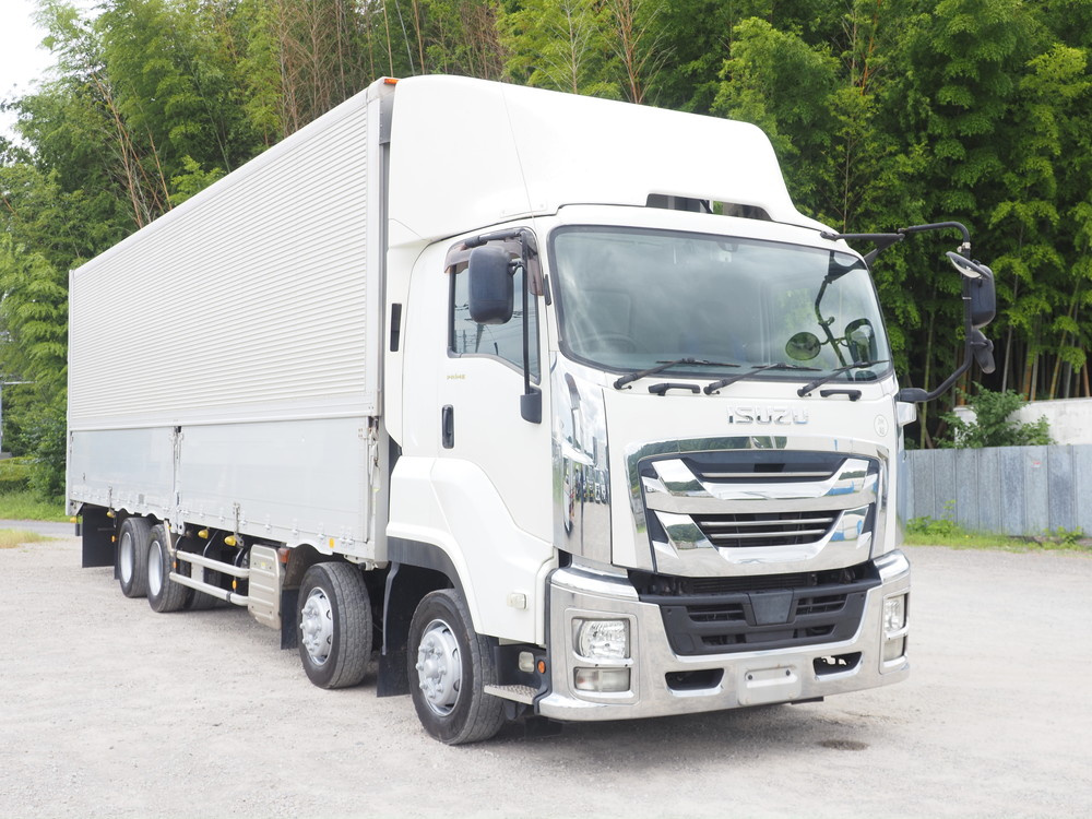いすゞ ギガ ウイング車 大型 QKG-CYJ77B 年式 H29[写真04]