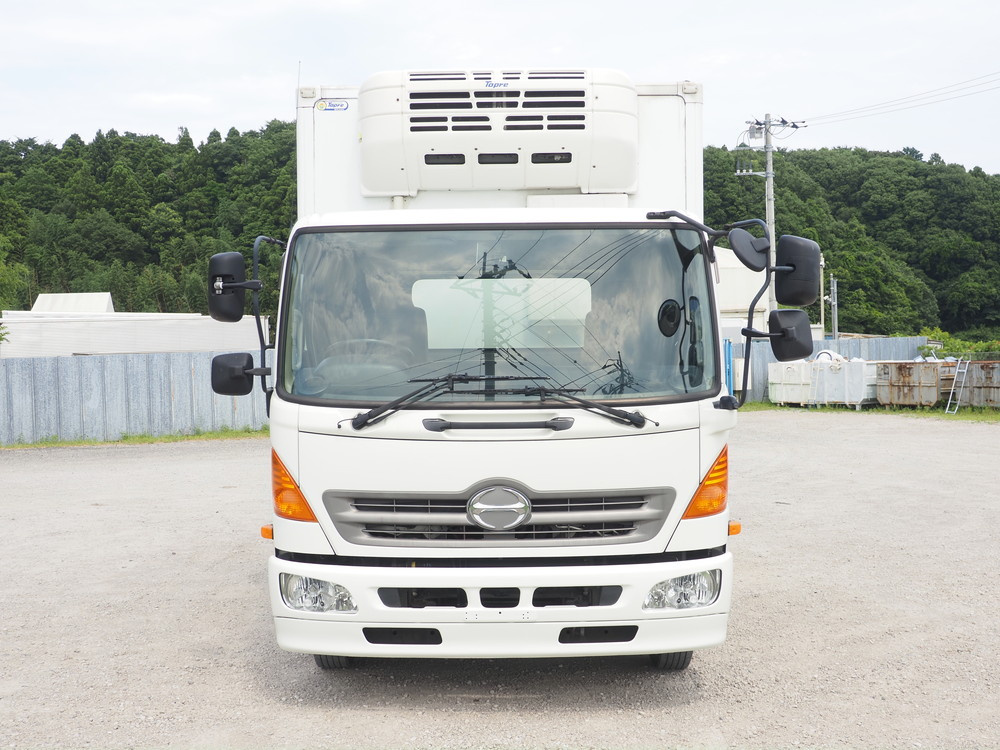 日野 レンジャープロ 冷凍バン 中型 TKG-FC9JKAG 年式 H27[写真02]