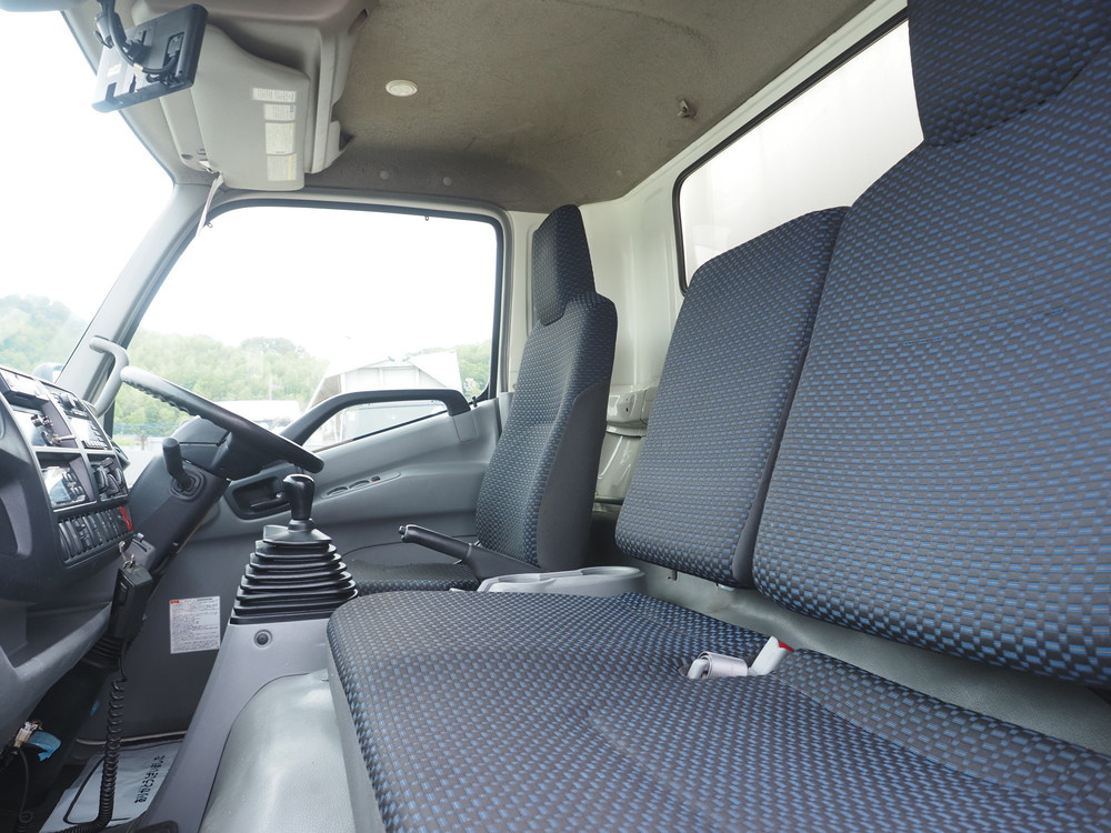 日野 デュトロ 冷凍バン 小型 2RG-XZU712M 年式 R2[写真23]