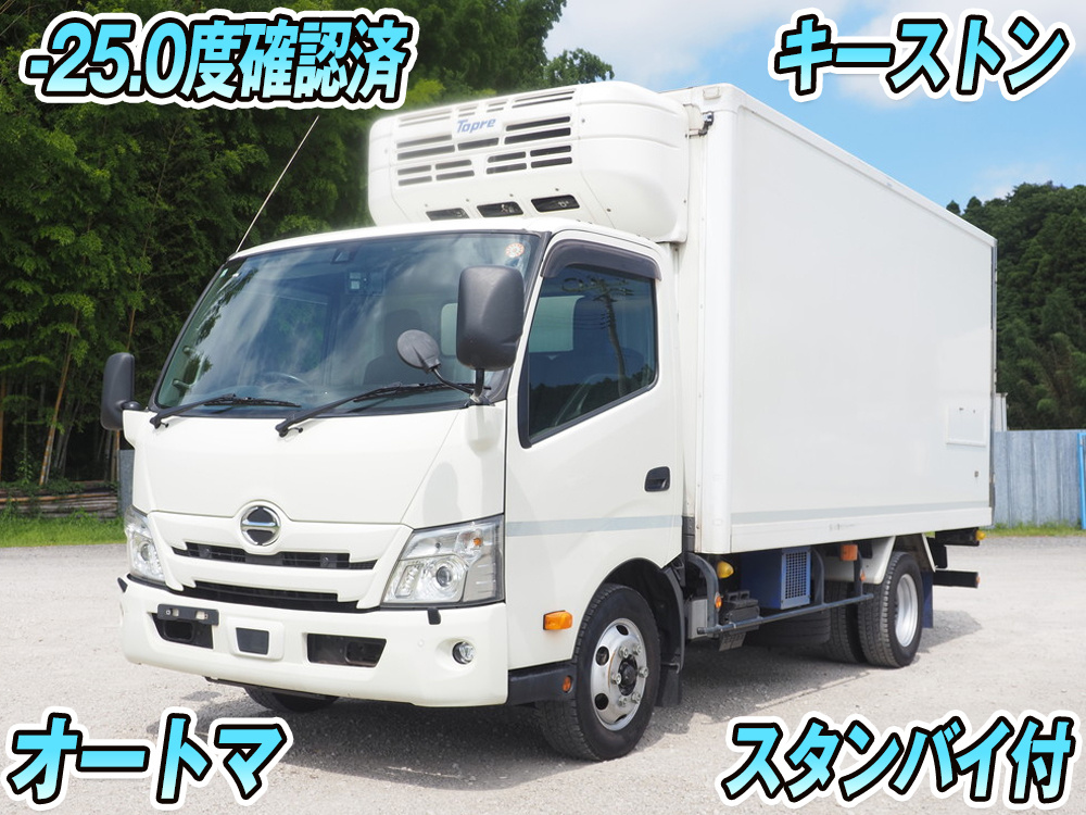 日野 デュトロ 冷凍バン 小型 2RG-XZU712M 年式 R1[写真01]