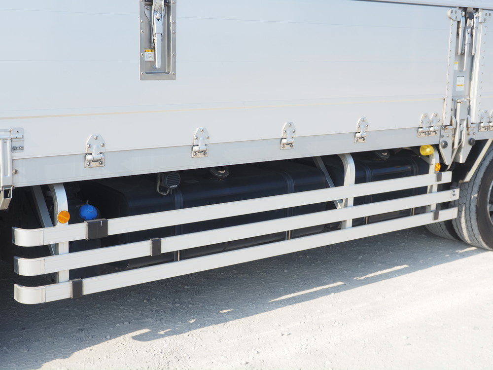 日野 プロフィア ウイング車 大型 2DG-FW1AHG 年式 R3[写真15]