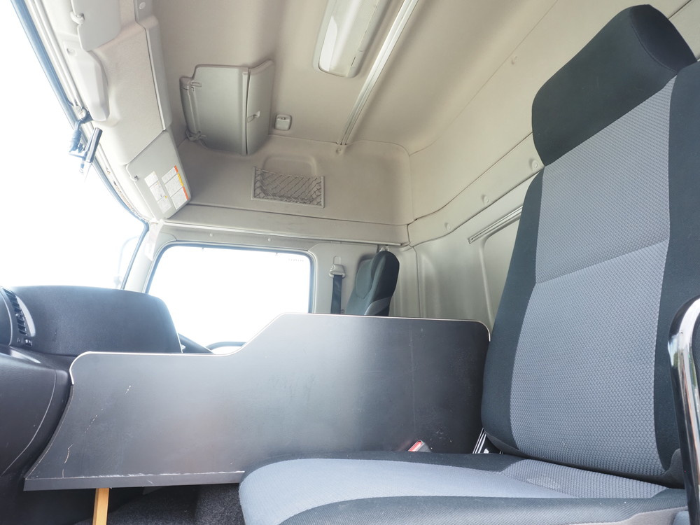 日野 プロフィア ウイング車 大型 QPG-FW1EXEG 年式 H29[写真35]