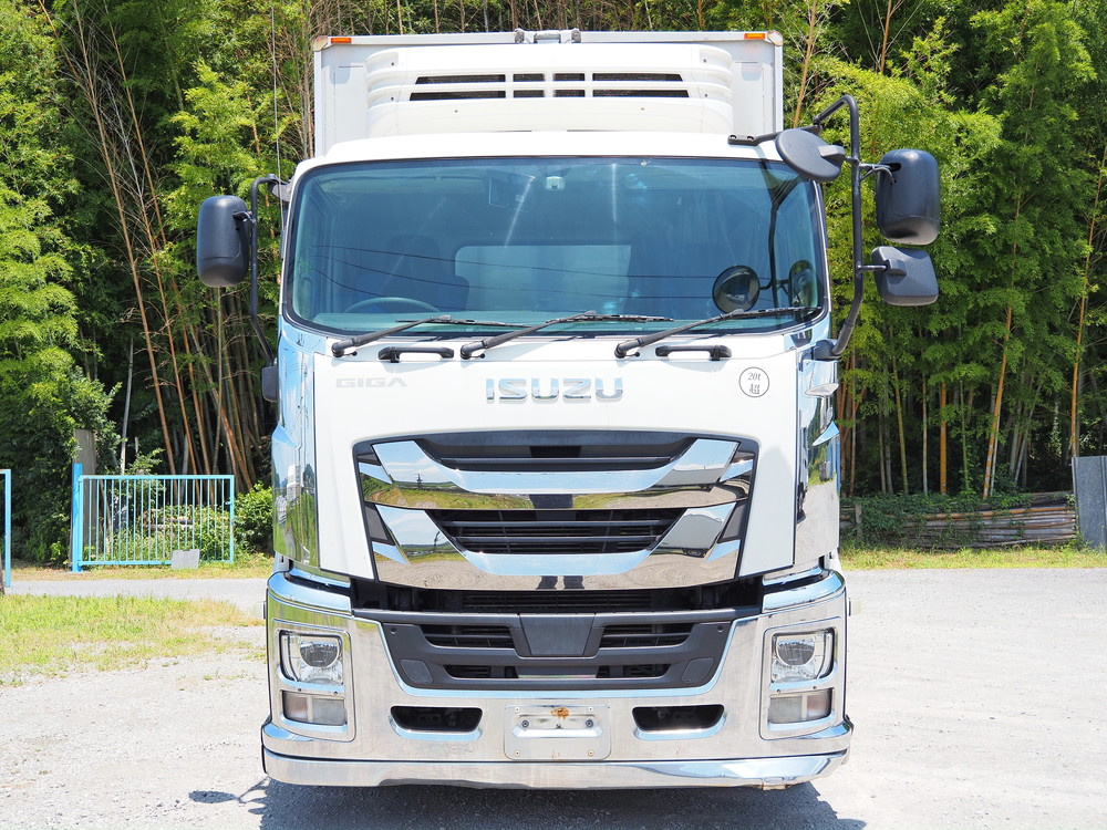 いすゞ ギガ 冷凍ウイング 大型 2KG-CYJ77C 年式 H30[写真03]