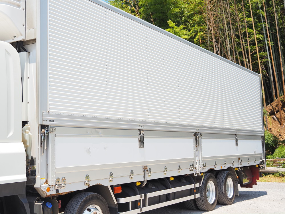 いすゞ ギガ 冷凍ウイング 大型 2KG-CYJ77C 年式 H30[写真16]