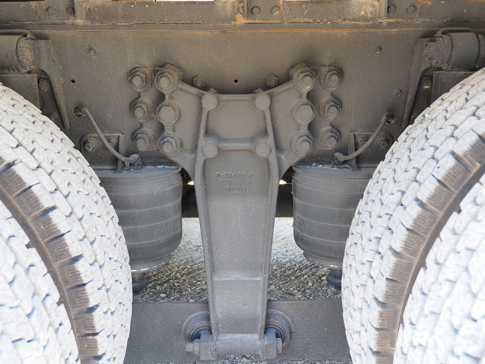 いすゞ ギガ 冷凍ウイング 大型 2KG-CYJ77C 年式 H30[写真41]