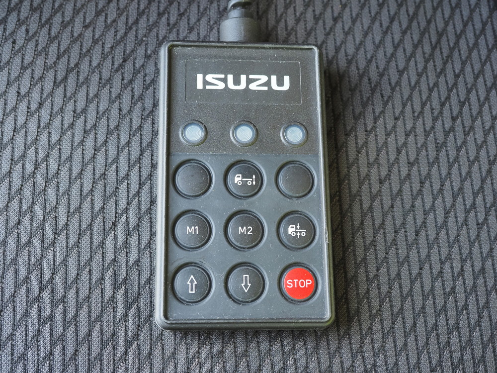 いすゞ ギガ 冷凍ウイング 大型 2KG-CYJ77C 年式 H30[写真37]