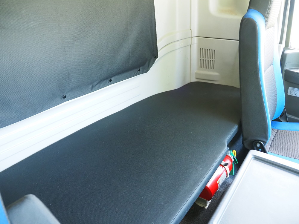 いすゞ ギガ 冷凍バン 大型 QPG-CYL77BA 年式 H29[写真31]