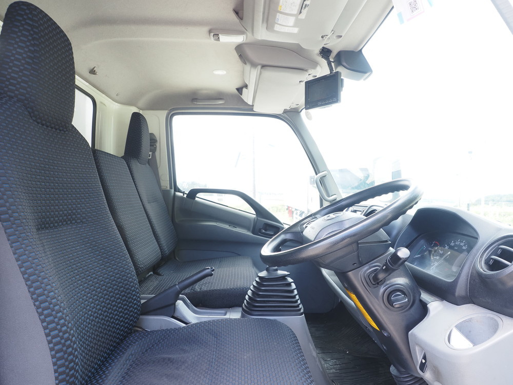 日野 デュトロ 冷凍バン 小型 2RG-XZU722M 年式 R2[写真21]