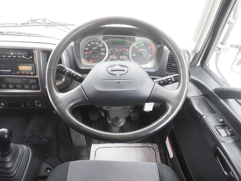 日野 レンジャープロ 冷凍バン 中型 TKG-FD9JLAG 年式 H28[写真19]