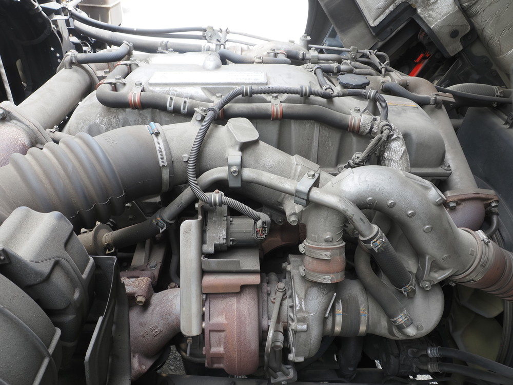 いすゞ ギガ ウイング車 大型 QKG-CYJ77A 年式 H27[写真32]