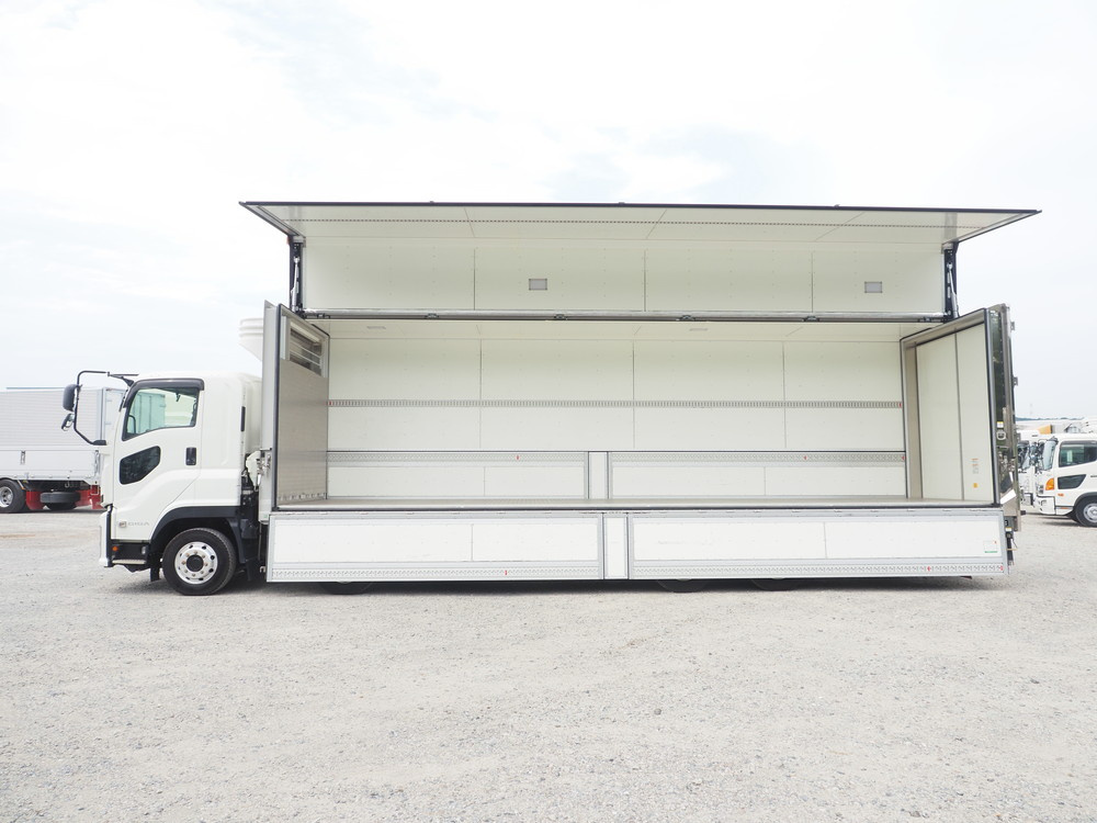 いすゞ ギガ 冷凍ウイング 大型 2PG-CYJ77D 年式 R7[写真18]