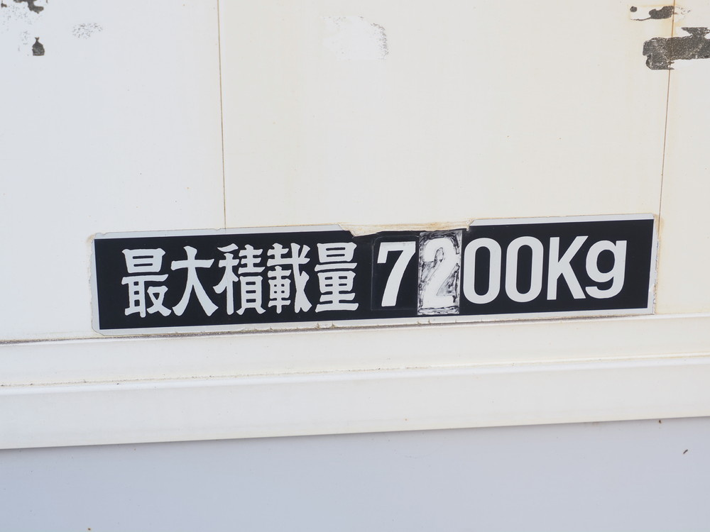 いすゞ フォワード ウイング車 中増t LKG-FTR90T2 年式 H25[写真26]