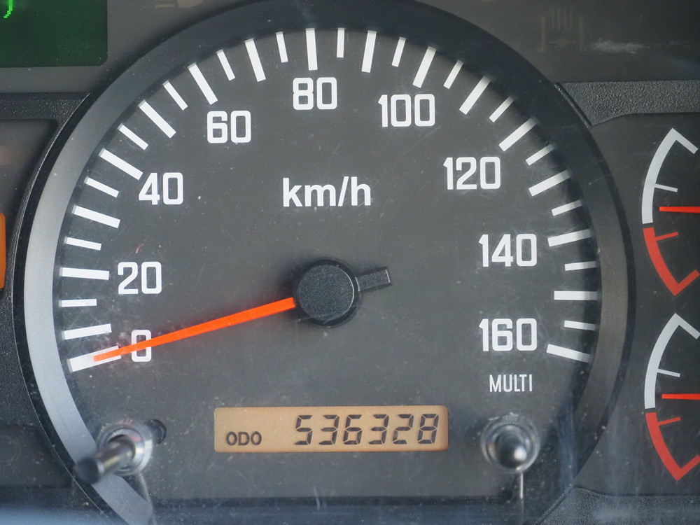 いすゞ フォワード ウイング車 中増t LKG-FTR90T2 年式 H25[写真35]