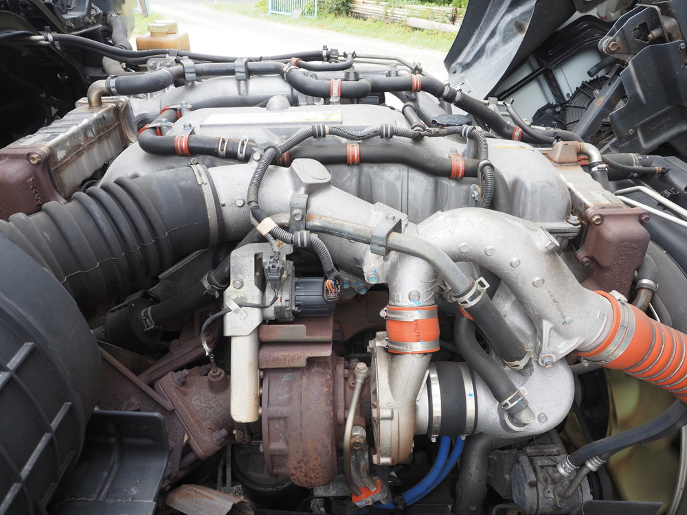 いすゞ ギガ ウイング車 大型 QPG-CYJ77B 年式 H28[写真49]