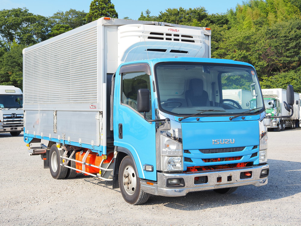 いすゞ エルフ 冷凍ウイング 小型 TRG-NPR85AN 年式 H30[写真03]