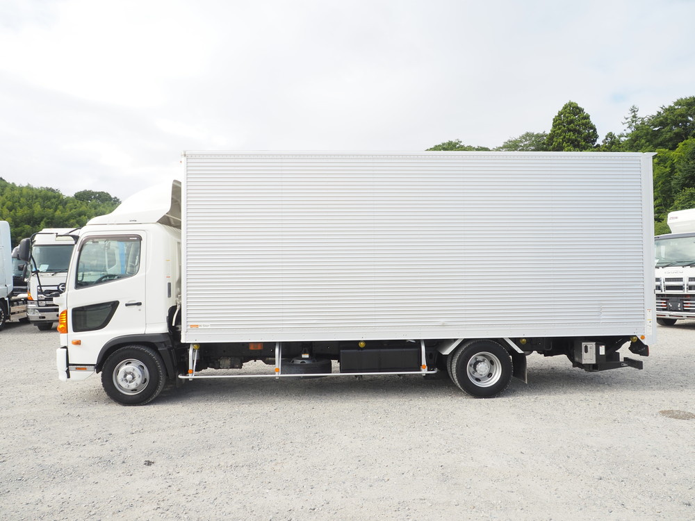 日野 レンジャープロ バン車 中型 TKG-FC9JKAG 年式 H27[写真09]