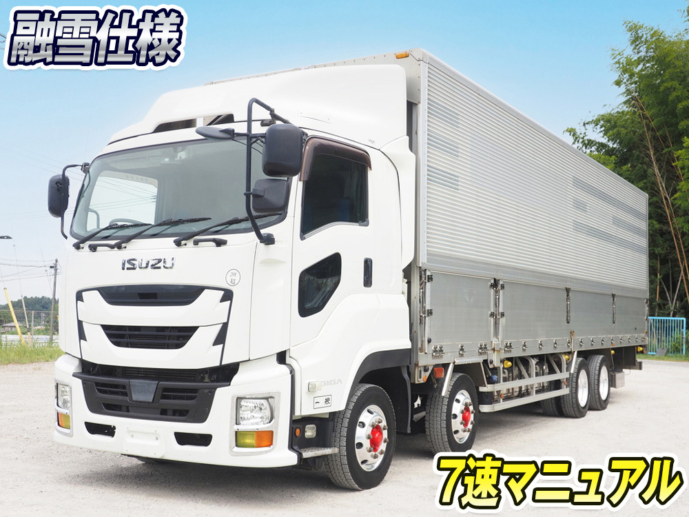 いすゞ ギガ ウイング車 大型 QKG-CYJ77B 年式 H28[写真01]
